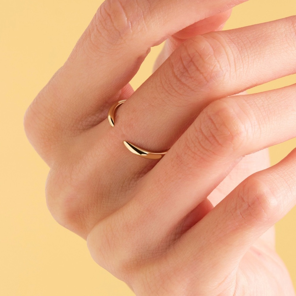10K Gold Open Ring Authentic